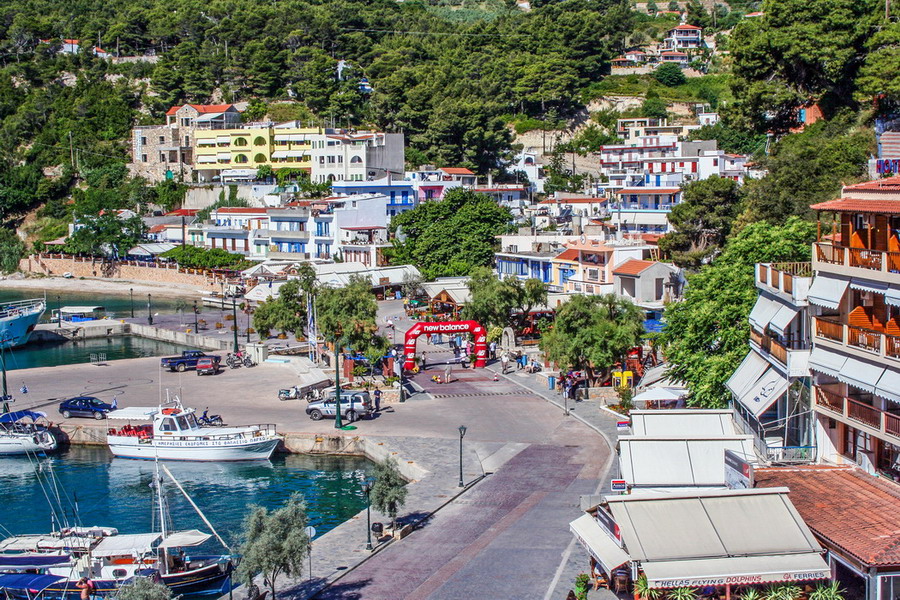  Alonissos   Patitiri 